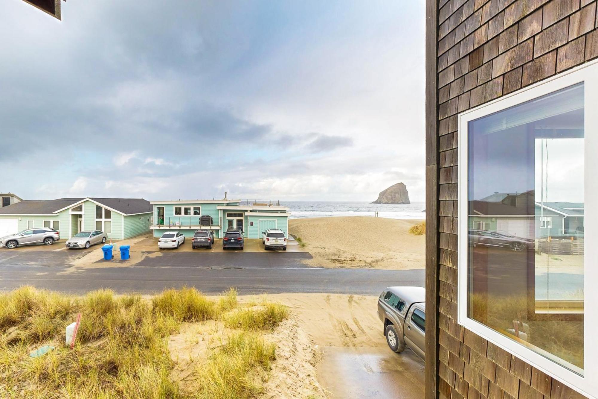 Sea Stack View Pacific City Exterior foto